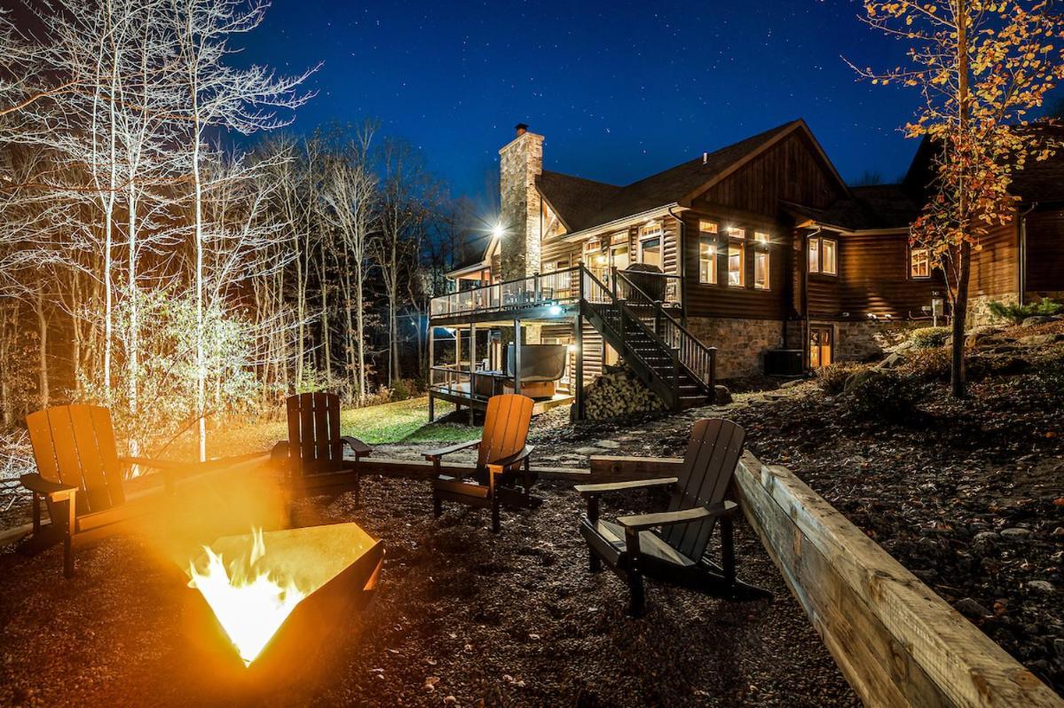 Willa Luxurious Chalet! Hot-Tub, Bonfire & Ideal Location For Skiing & Town Ellicottville Zewnętrze zdjęcie